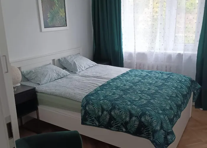 Ul.powstania Wielkopolskiego 18 * Гдиня